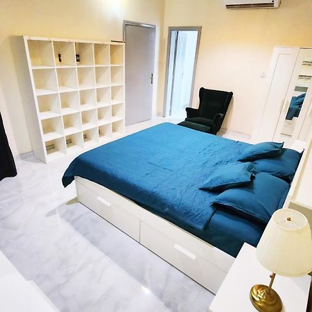 Moods Holiday Homes العين المظهر الخارجي الصورة