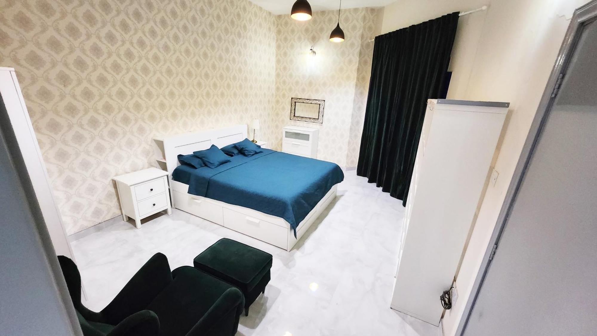 Moods Holiday Homes العين المظهر الخارجي الصورة